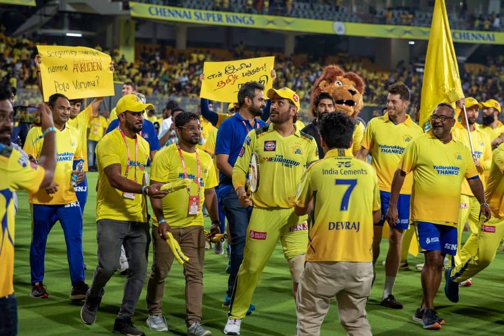 'MS Dhoni is a Magician': Matthew Hayden Showers Praise on CSK Leader